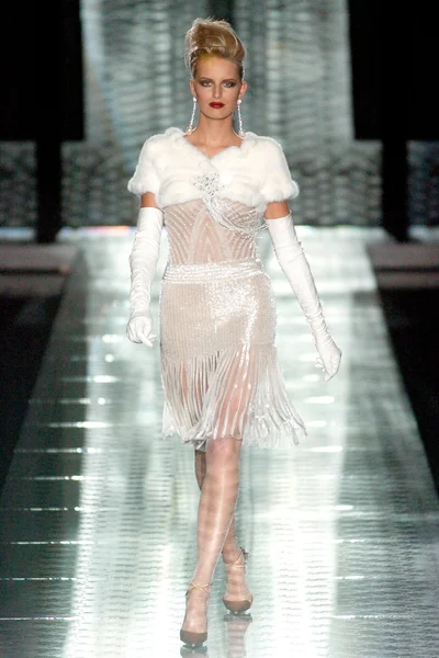 Look 1